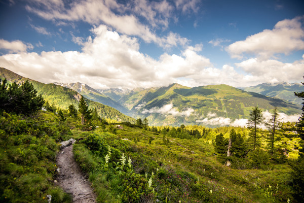 Hiking in Gastein valley © GASTEINERTAL TOURISMUS GMBH