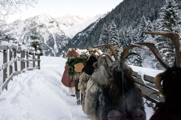 Krampus-in-Gastein-(c)-Gasteinertal-Tourismus-GmbH,-Marktl-Photography